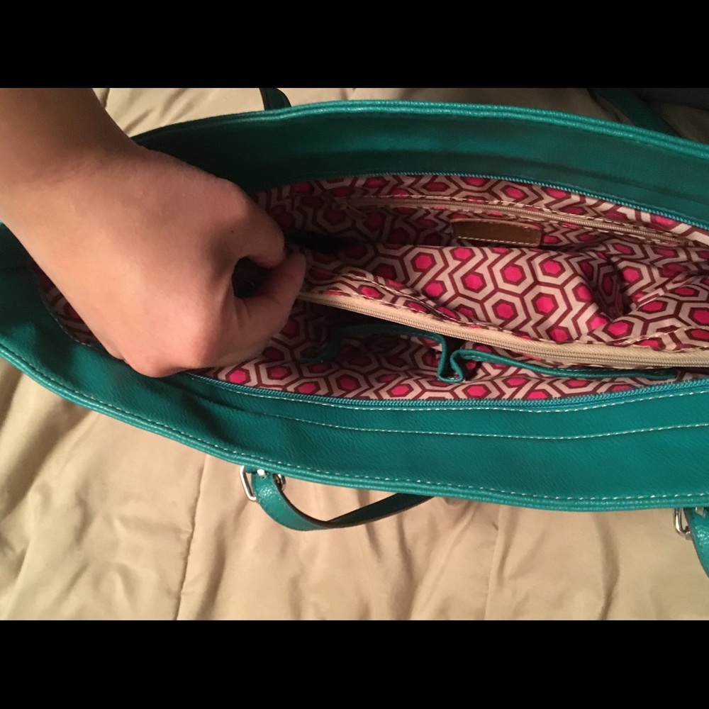 Nine West Purse - Picture 5 of 6